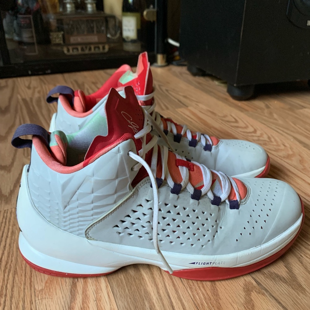 Brand New Never Worn Jordan flight plate XI Melo.